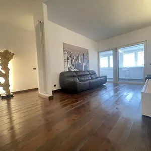  Apartament Cconforthotels Skyline