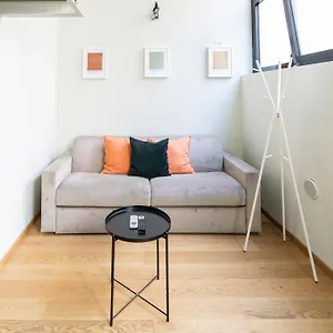 https://modern-loft-in-porta-venezia-hosted-by-milan.italymilanhotels.net